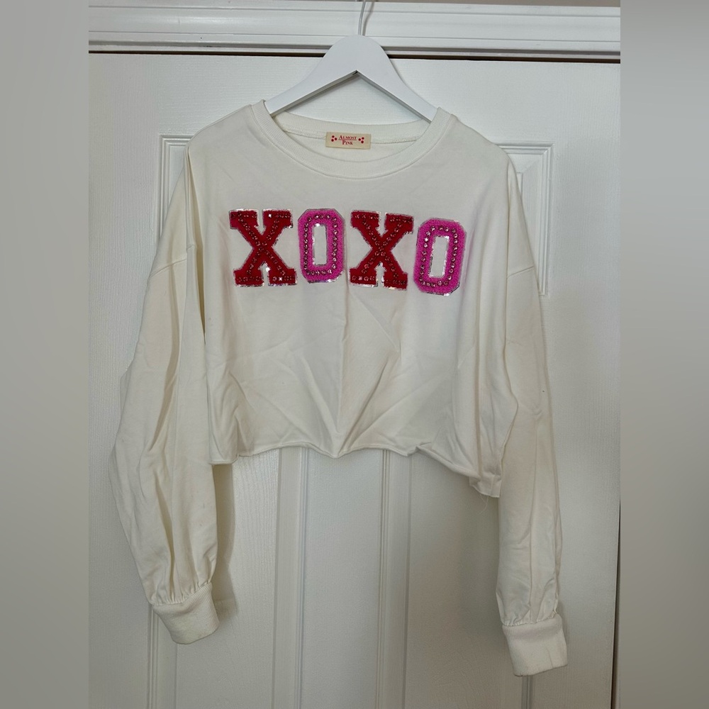 Almost Pink Xoxo Tee